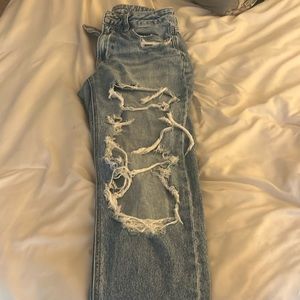 American eagles ripped denim jeans size 2 regular